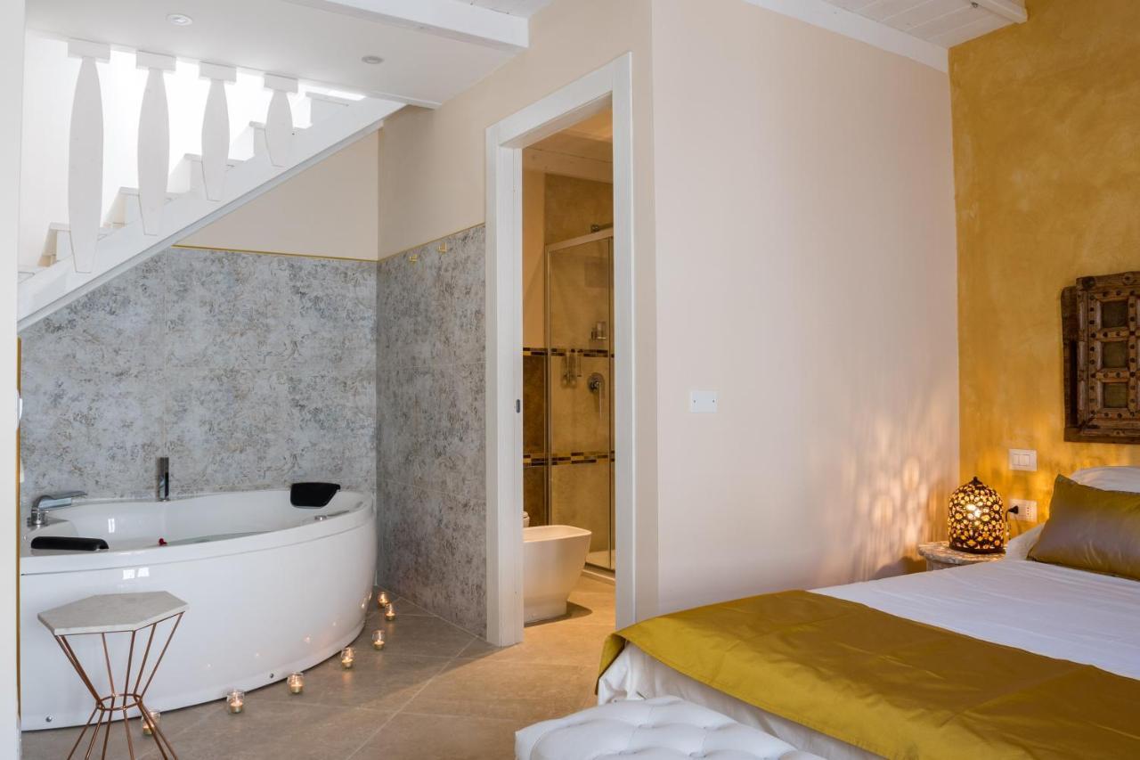 פורטוסקוזו Moon'S Tower Suite&Rooms מראה חיצוני תמונה